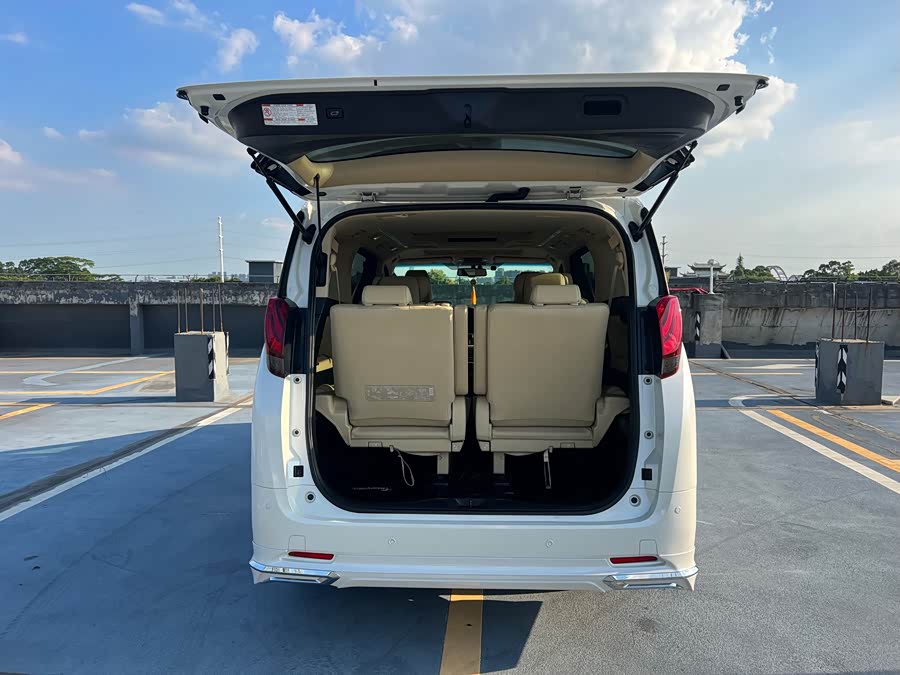 丰田 埃尔法 2017 汽车图片 #17