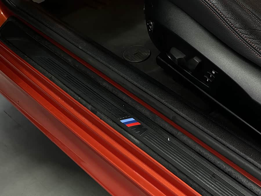 BMW 1 Series M 2013 car image #17