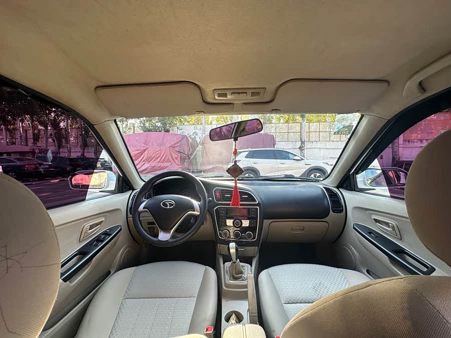 Soueast V3 Lingyue 2016 car image #17