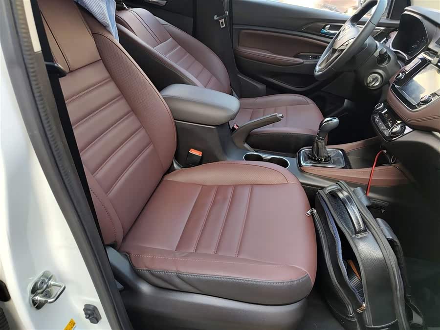 Changan Linmax 2017 #17 Changan Linmax 2017 car image #17