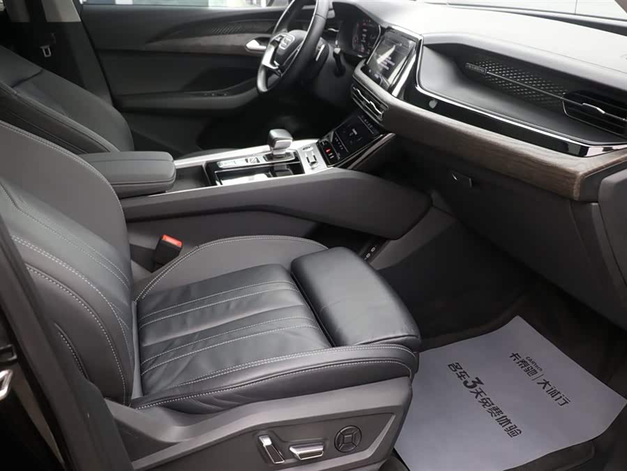 Audi Q6 2023 imagem de carro #17