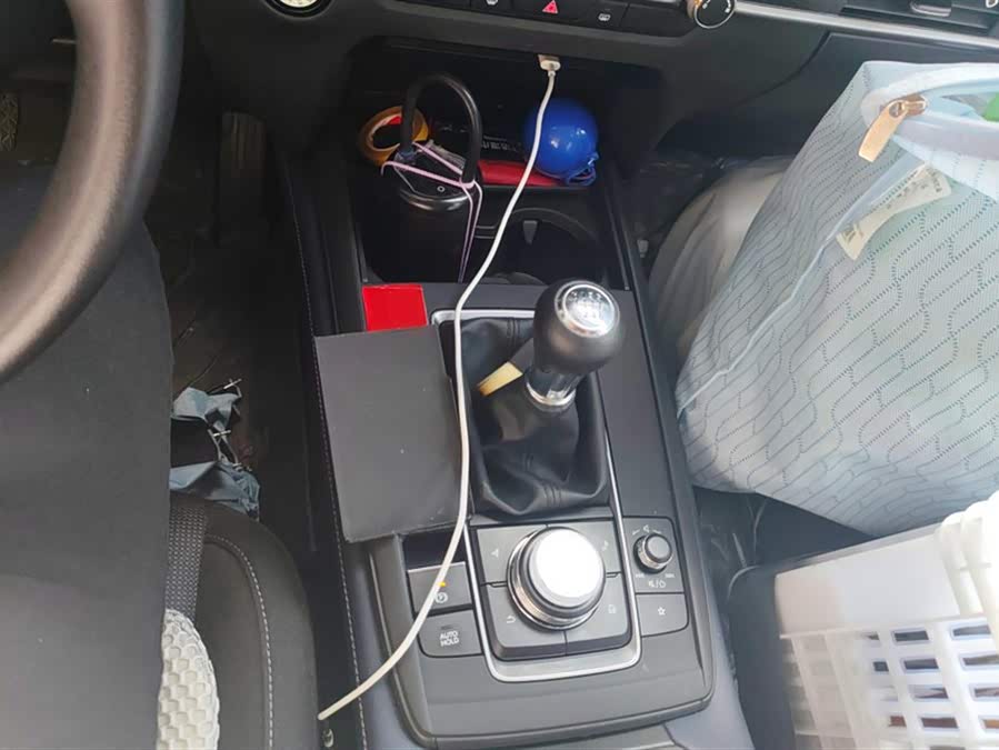 Mazda CX-3 2024 car image #17