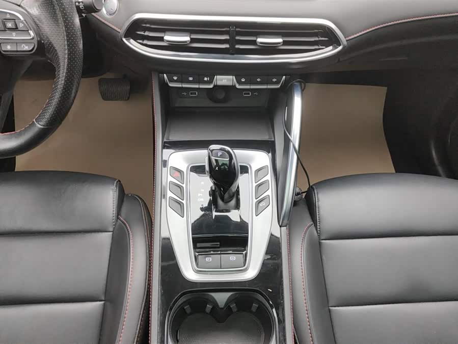 MG Pilot 2023 car image #17