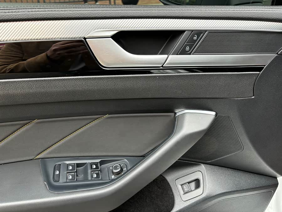 Volkswagen CC (FAW-Volkswagen) 2021 car image #17