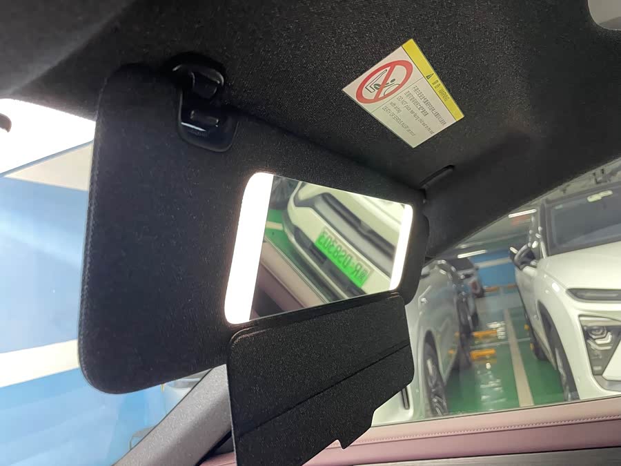 MI SU7 2024 car image #17