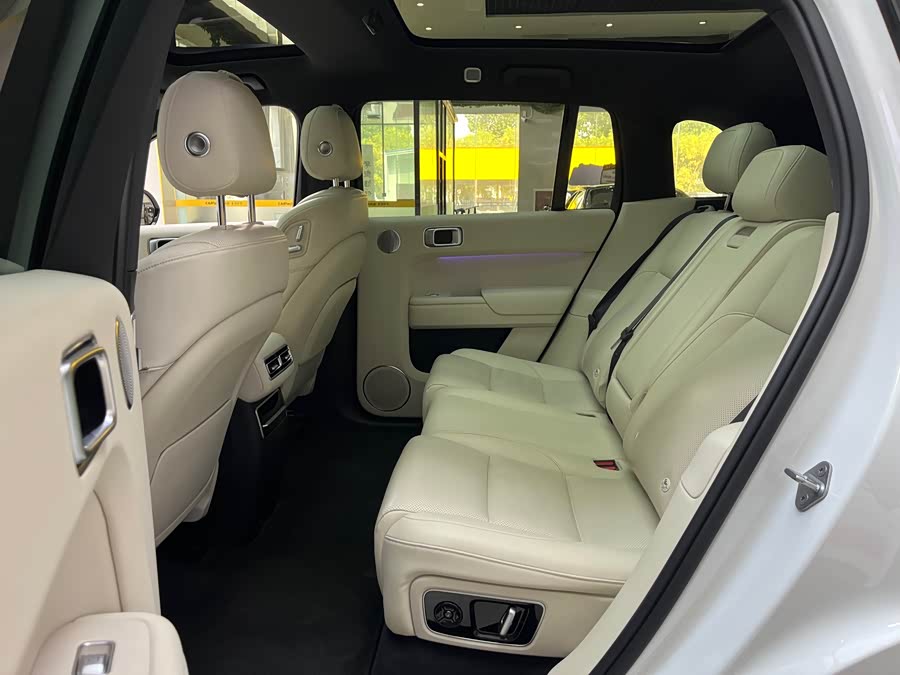 Li L7 2023 car image #17