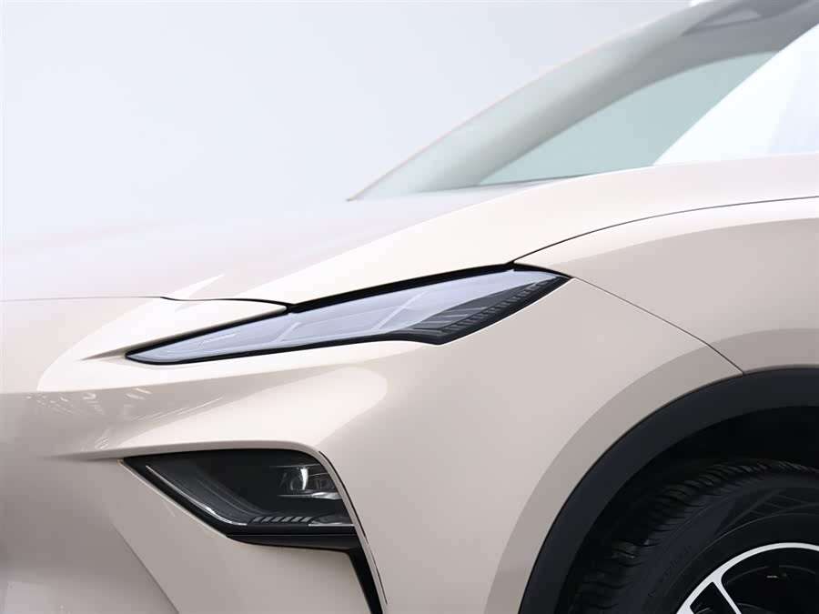 MG ES5 2024 imagen de coche #17