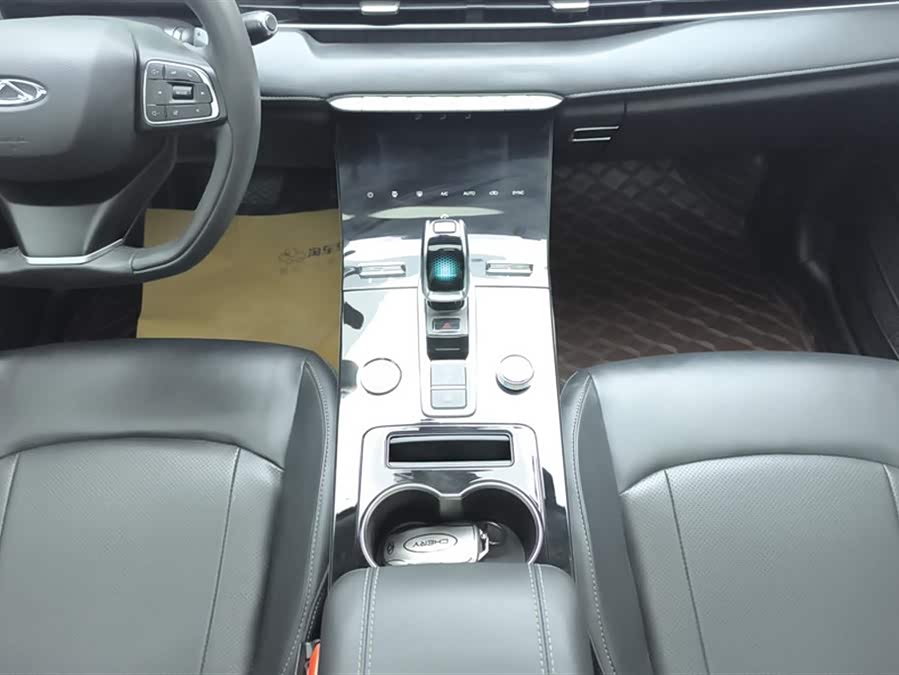 Chery Tiggo 8 Plus 2023 image de voiture #17
