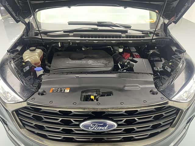 Ford Edge 2021 car image #17
