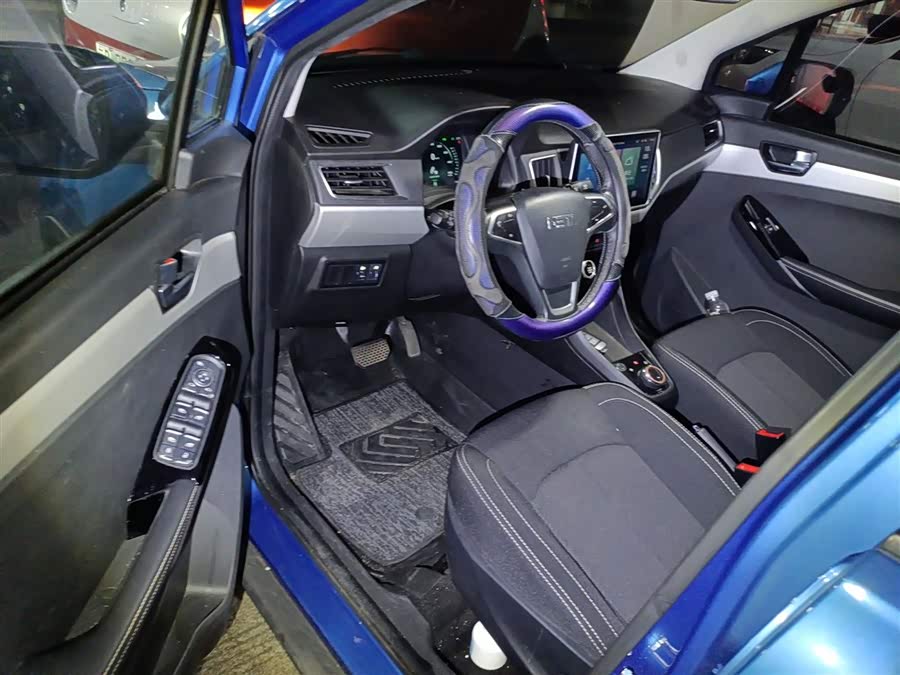 哪吒汽车 哪吒N01 2020 汽车图片 #17