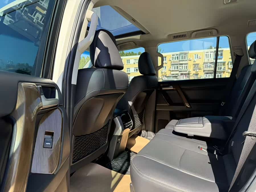 丰田 普拉多 2019 汽车图片 #17