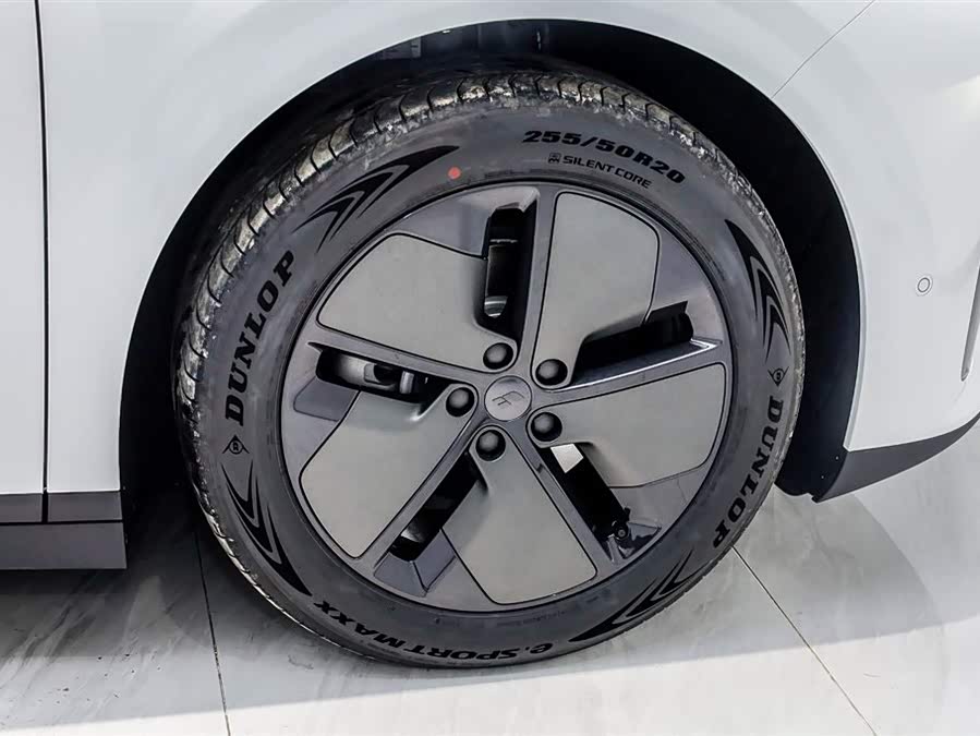 理想汽车 理想i6 2025 汽车图片 #17