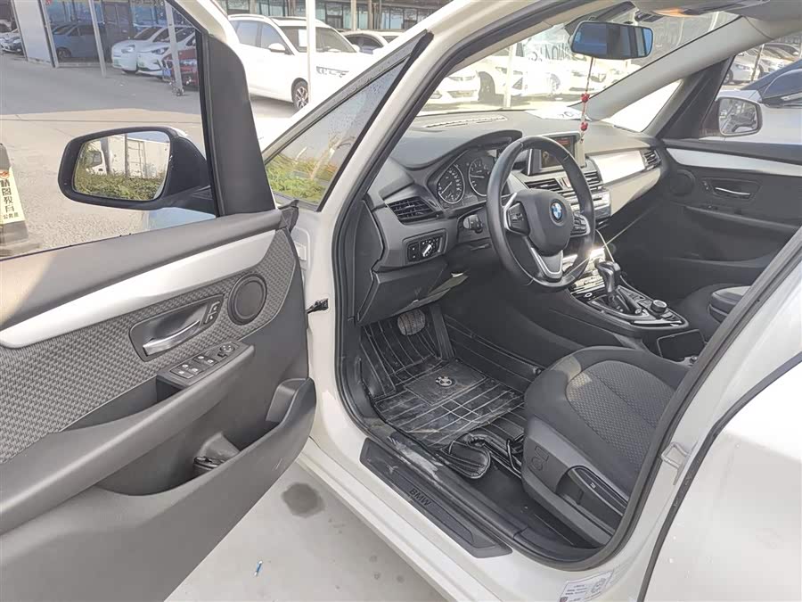 BMW 2 Series Tourer (Imported) 2015 car image #17