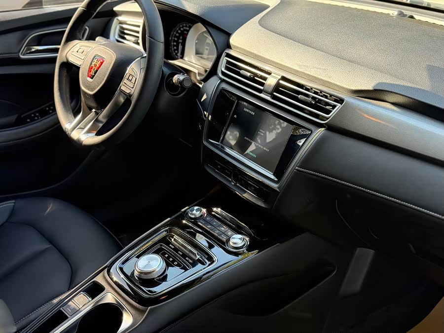 荣威 荣威Ei5 2018 汽车图片 #17