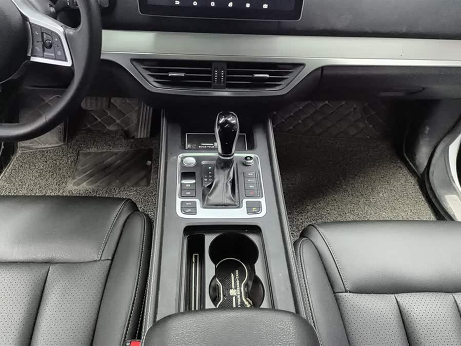 比亚迪 唐 2018 汽车图片 #17