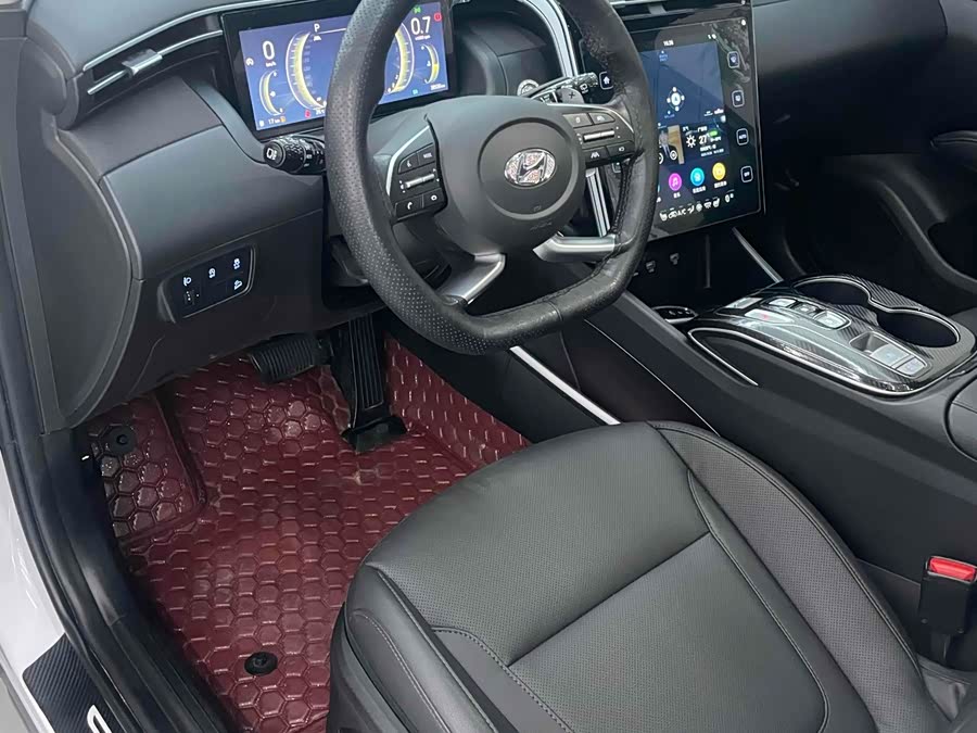 Hyundai Tucson 2022 car image #17