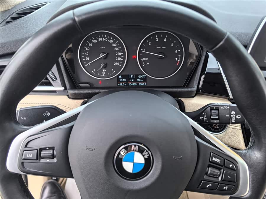 BMW 2 Series Tourer (Imported) 2015 car image #17