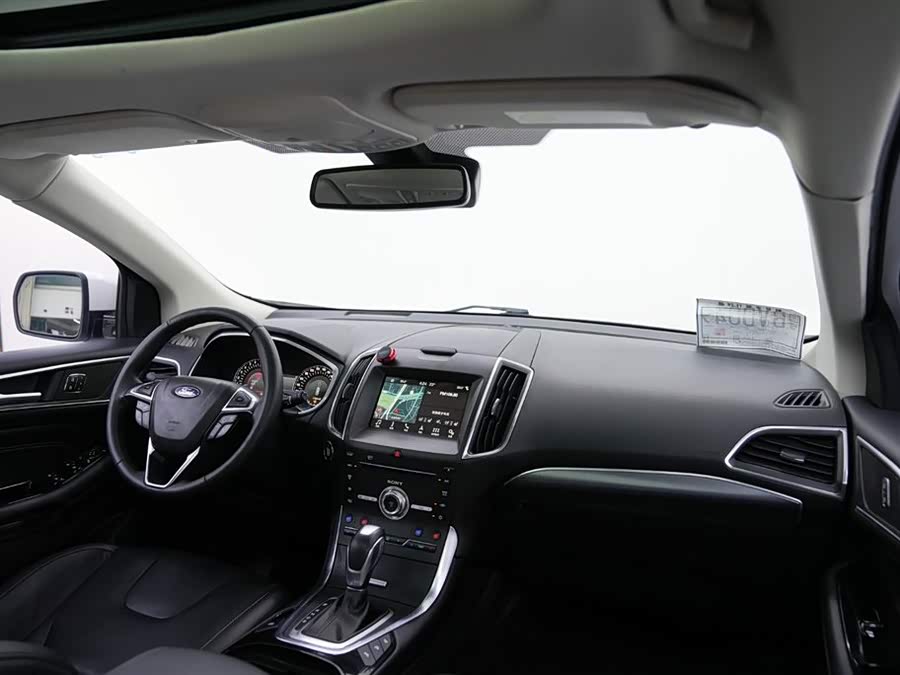 Ford Edge 2019 car image #17