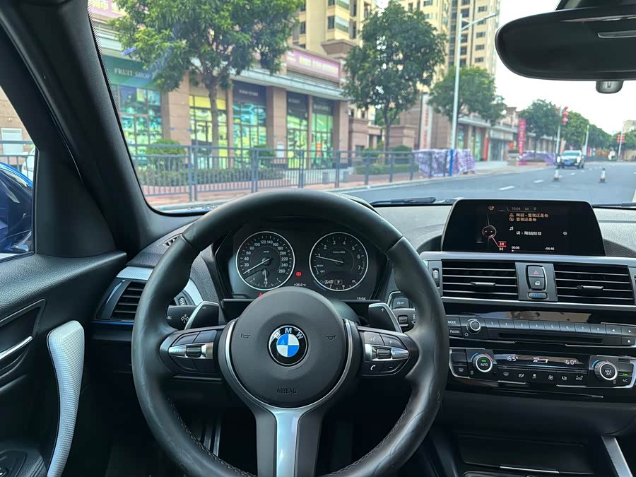 BMW 1 Series (Imported) 2017 car image #17