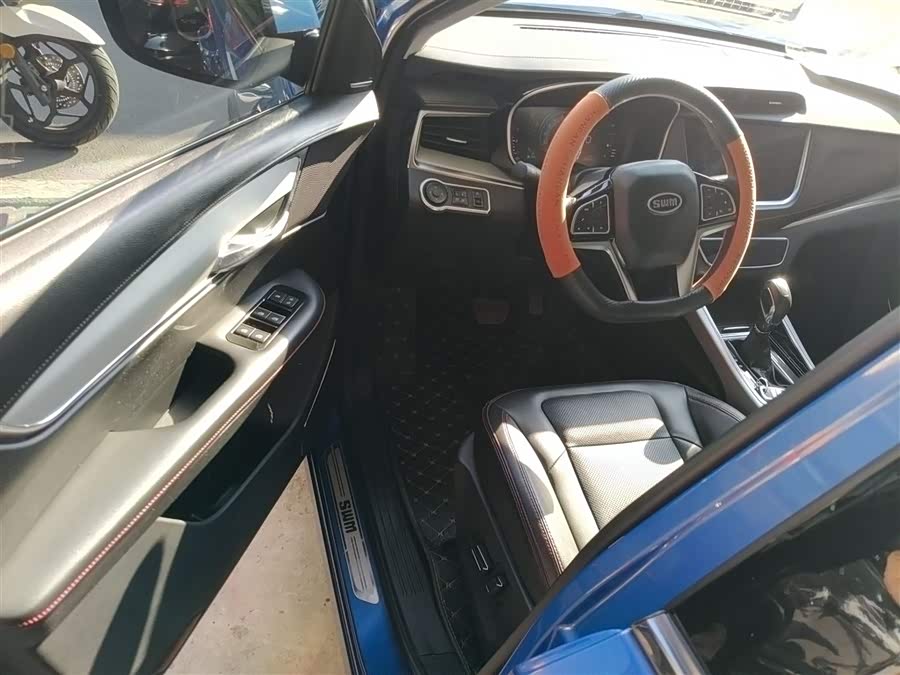 SWM斯威汽车 SWM斯威G01 2019 汽车图片 #17