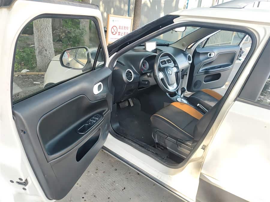 MG 3 SW 2016 car image #17