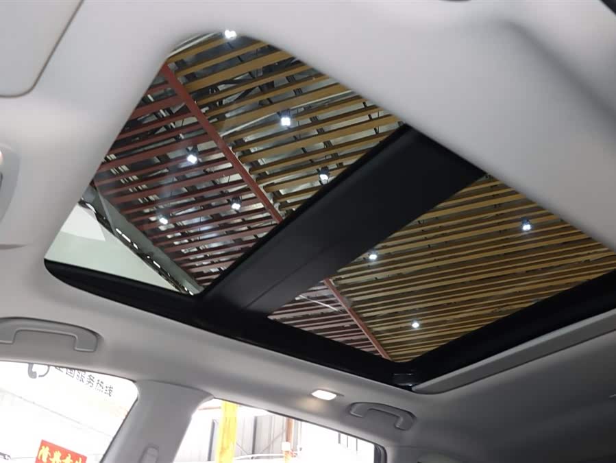 Nissan Murano 2021 image de voiture #17