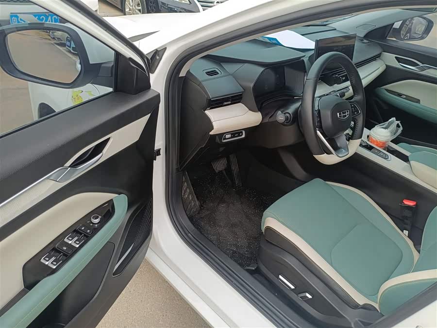 GEELY Emgrand L HiP 2023 immagine di auto #17