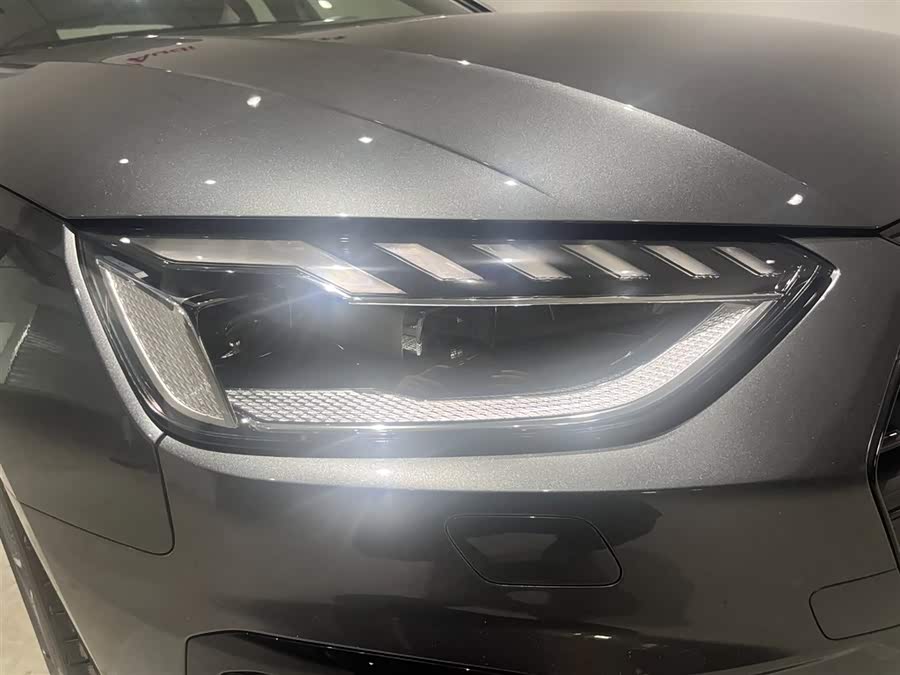 Audi S4 2023 صورة سيارة #17