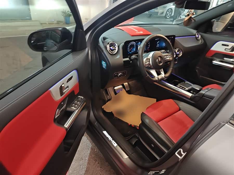 Mercedes-Benz GLA AMG 2021 car image #17