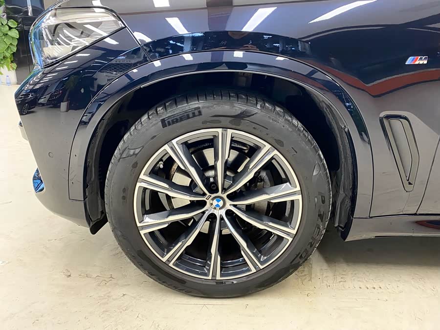 BMW X5 (Imported) 2021 #17 BMW X5 (Imported) 2021 car image #17