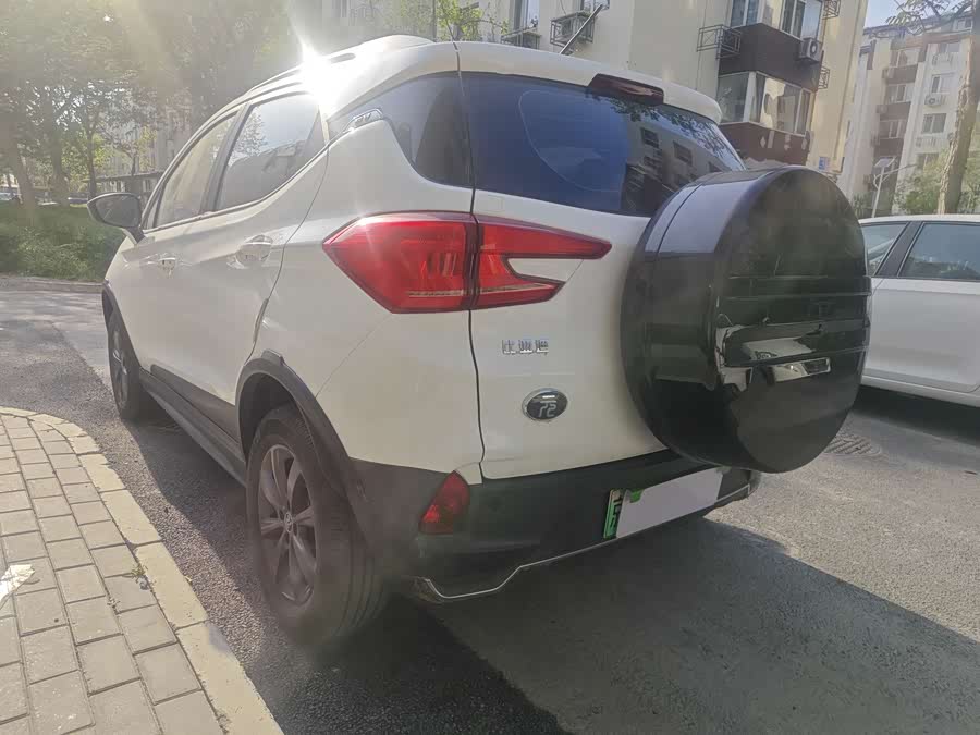 BYD Yuan New Energy 2020 #17 BYD Yuan New Energy 2020 car image #17