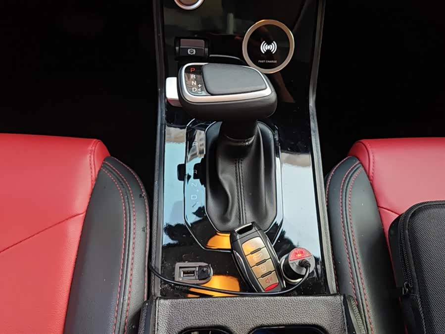 Haval H2s 2018 car image #17