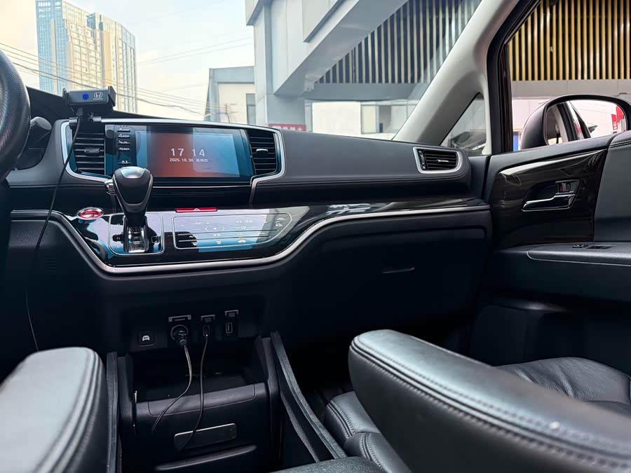 Honda ODYSSEY 2020 #17 Honda ODYSSEY 2020 car image #17