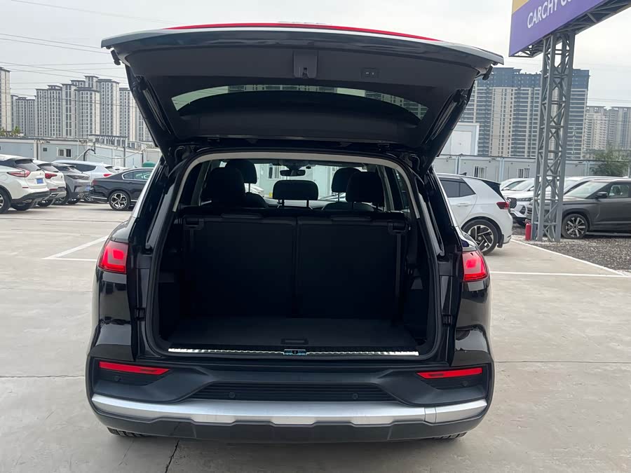 Audi Q6 2023 imagem de carro #17