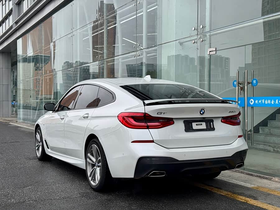 BMW 6 Series GT 2019 car image #17