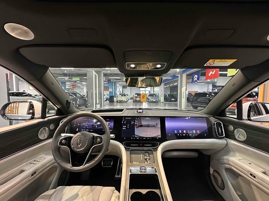 2024 car image #17