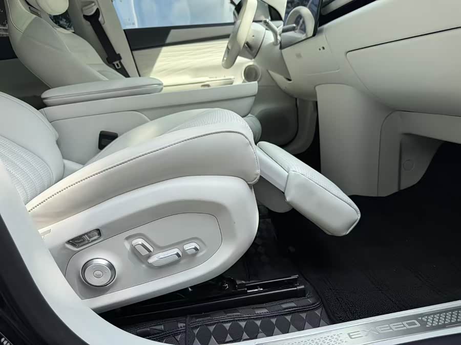 Exceed Stellar Era ET 2024 car image #17