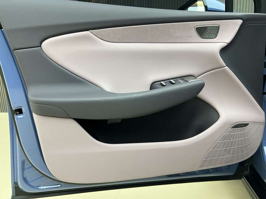 HongQi TianGong 05 2025 #17 HongQi TianGong 05 2025 car image #17