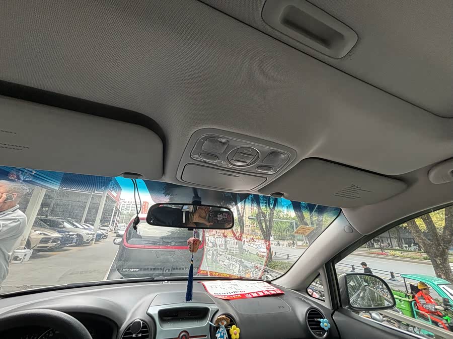 Kia Carens 2012 image de voiture #17