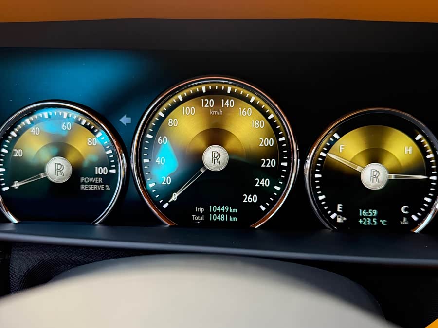 劳斯莱斯 库里南 2025 汽车图片 #17