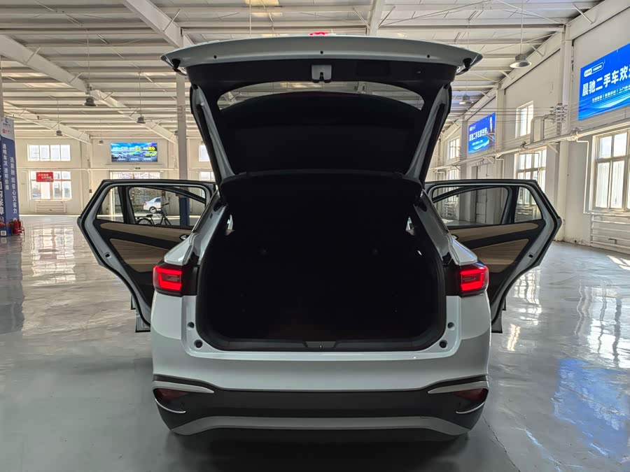 Volkswagen ID.4 X 2023 image de voiture #17