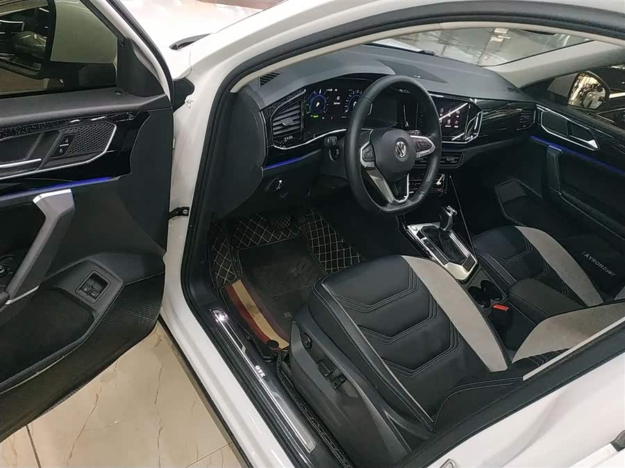 Volkswagen Tayron GTE 2020 #17 Volkswagen Tayron GTE 2020 car image #17