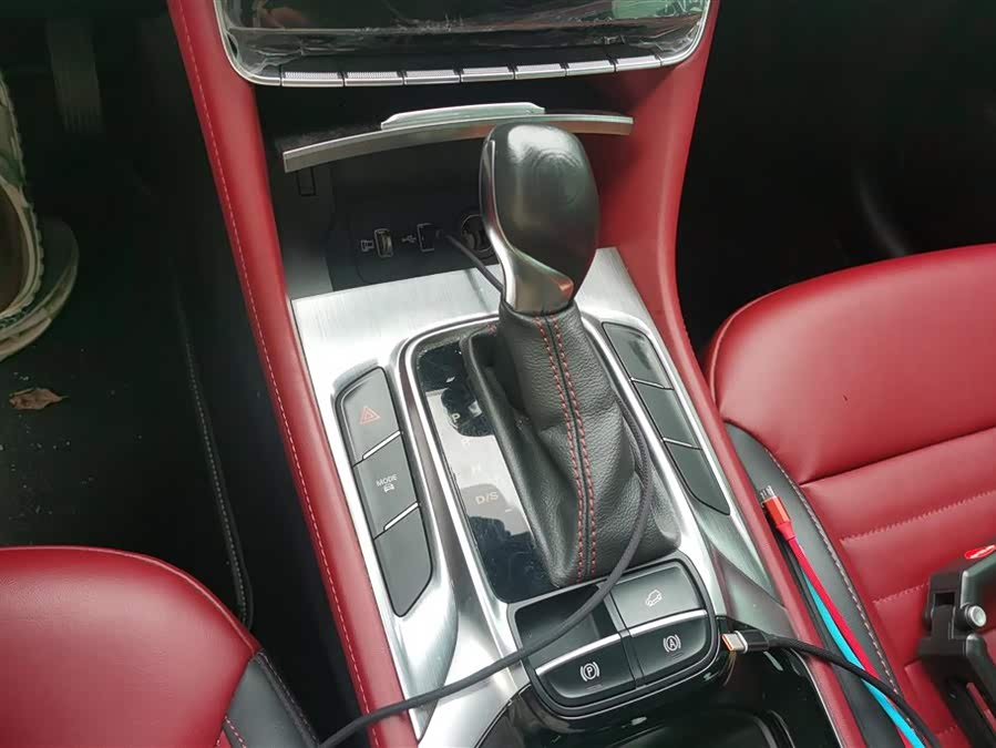 MG HS 2019 car image #17