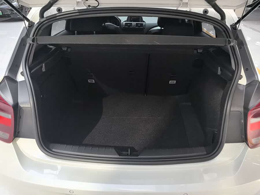 BMW 1 Series (Imported) 2015 car image #17