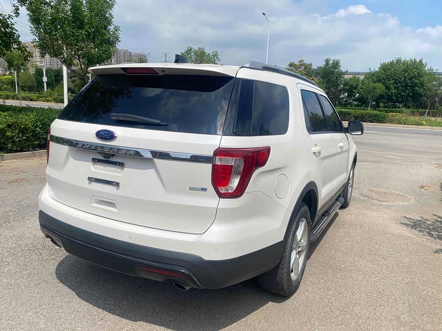 Ford Explorer (Imported) 2016 #17 Ford Explorer (Imported) 2016 imagen de coche #17