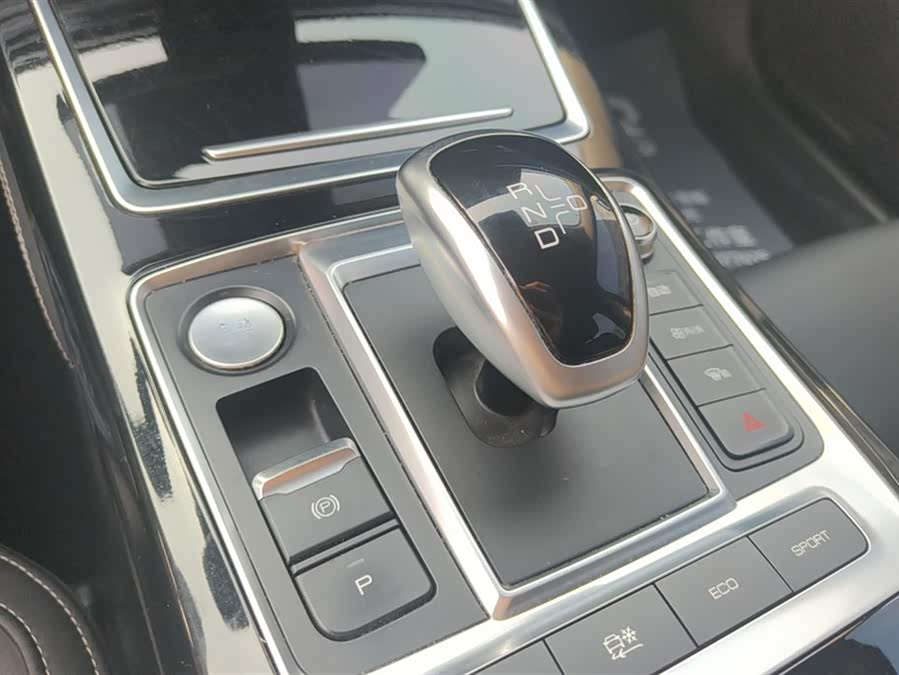 BYD Qin Pro New Energy 2019 #17 BYD Qin Pro New Energy 2019 car image #17