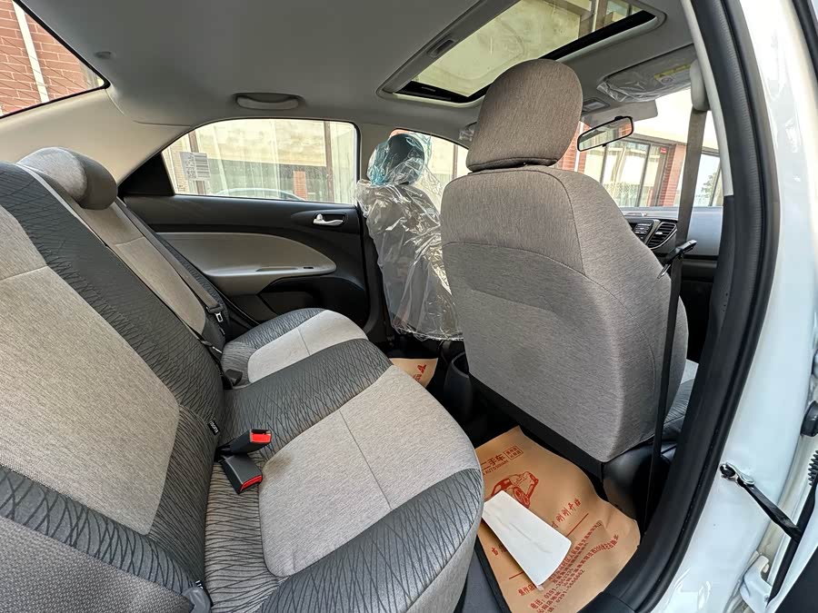 Kia Pegas 2024 image de voiture #17