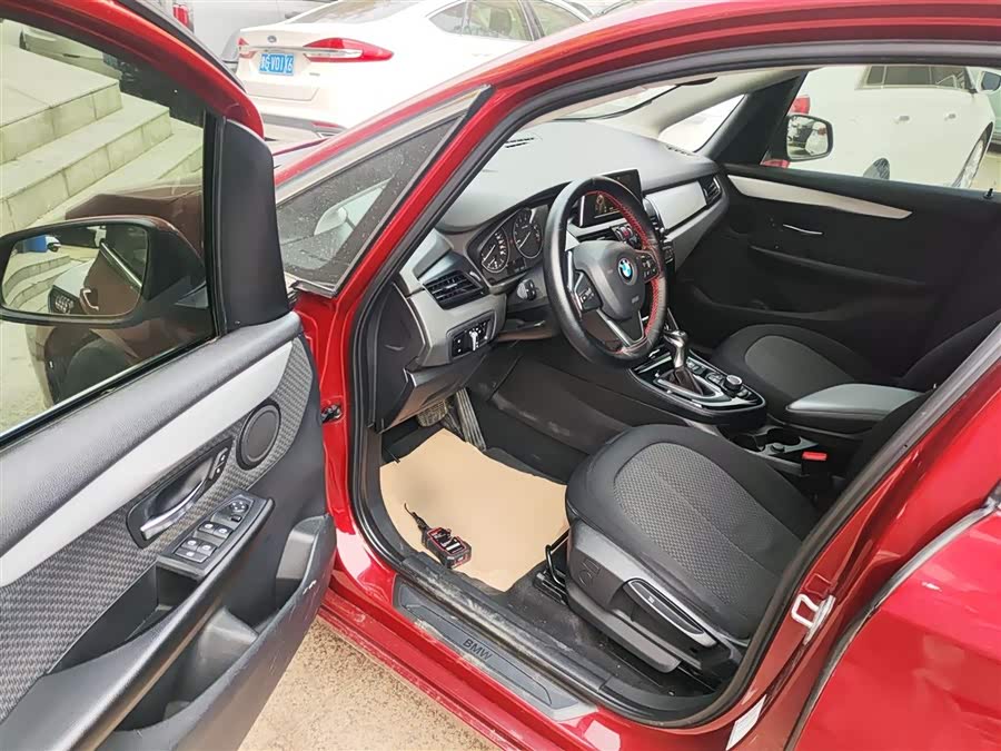 BMW 2 Series Tourer (Imported) 2015 #17 BMW 2 Series Tourer (Imported) 2015 car image #17