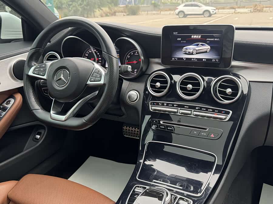 Mercedes-Benz C Class (Imported) 2016 изображение автомобиля #17