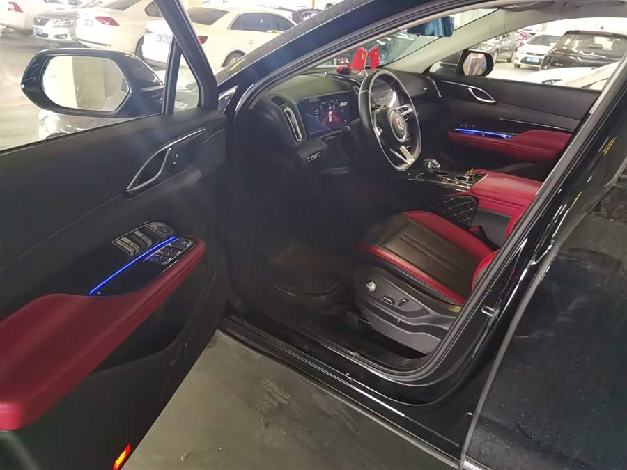 HongQi HS3 2025 car image #17